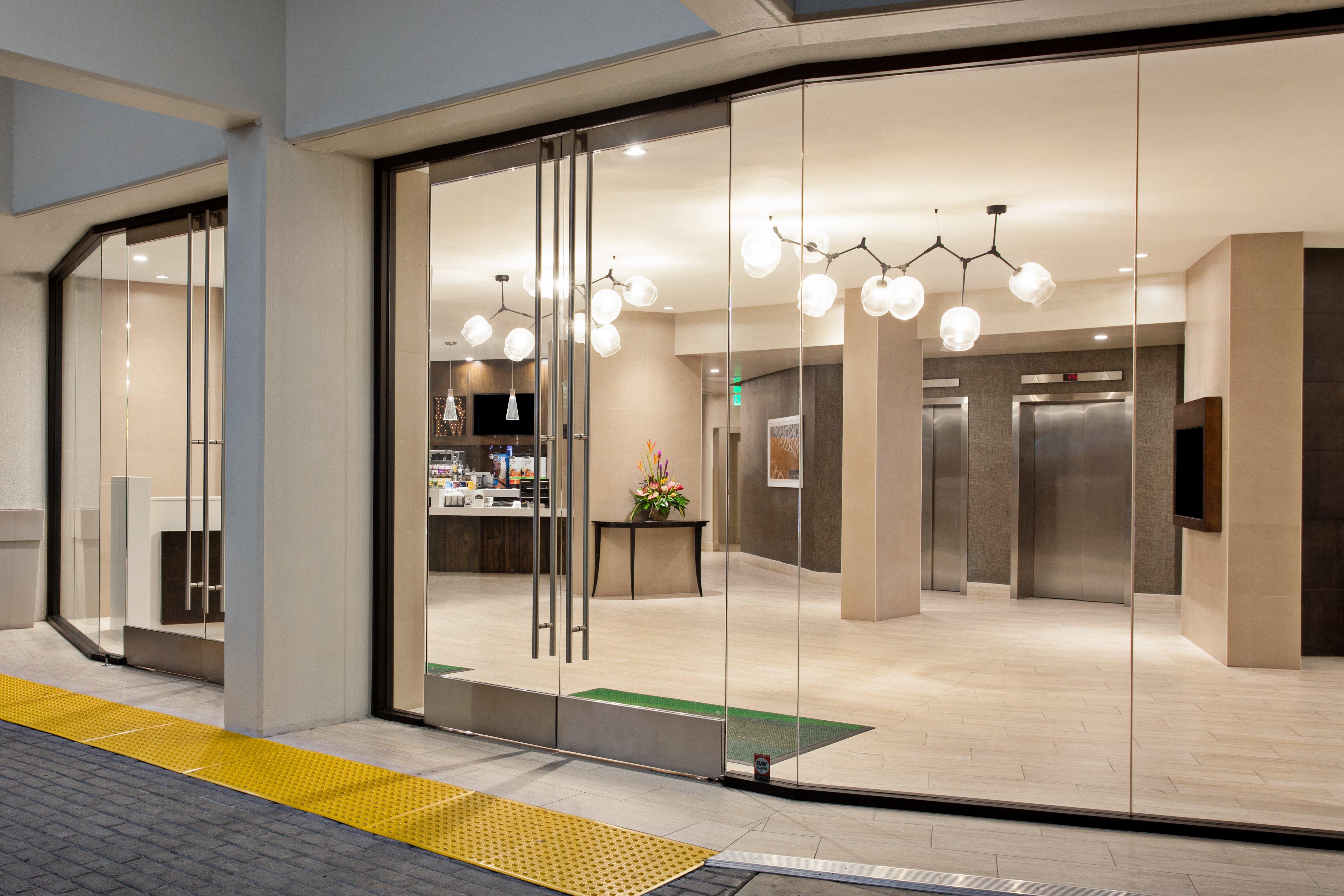 Holiday Inn Long Beach - Airport By Ihg Kültér fotó